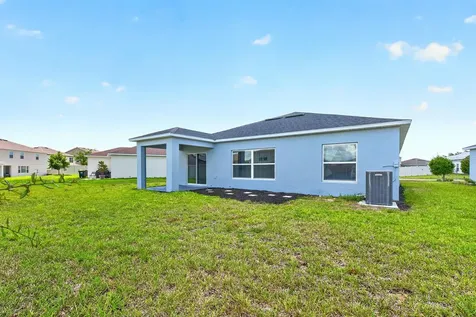596 Meadow Bend Drive Davenport FL 33837