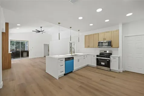 3519 Sandburg Loop Plant City FL 33566