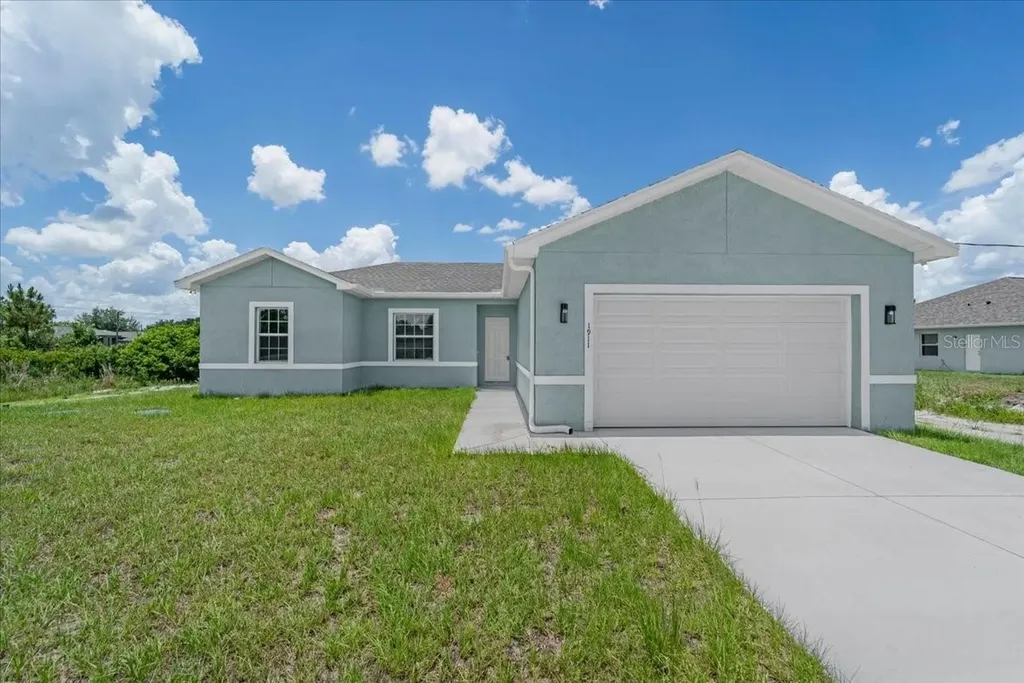 1911 Richmond Avenue N Lehigh Acres FL 33972