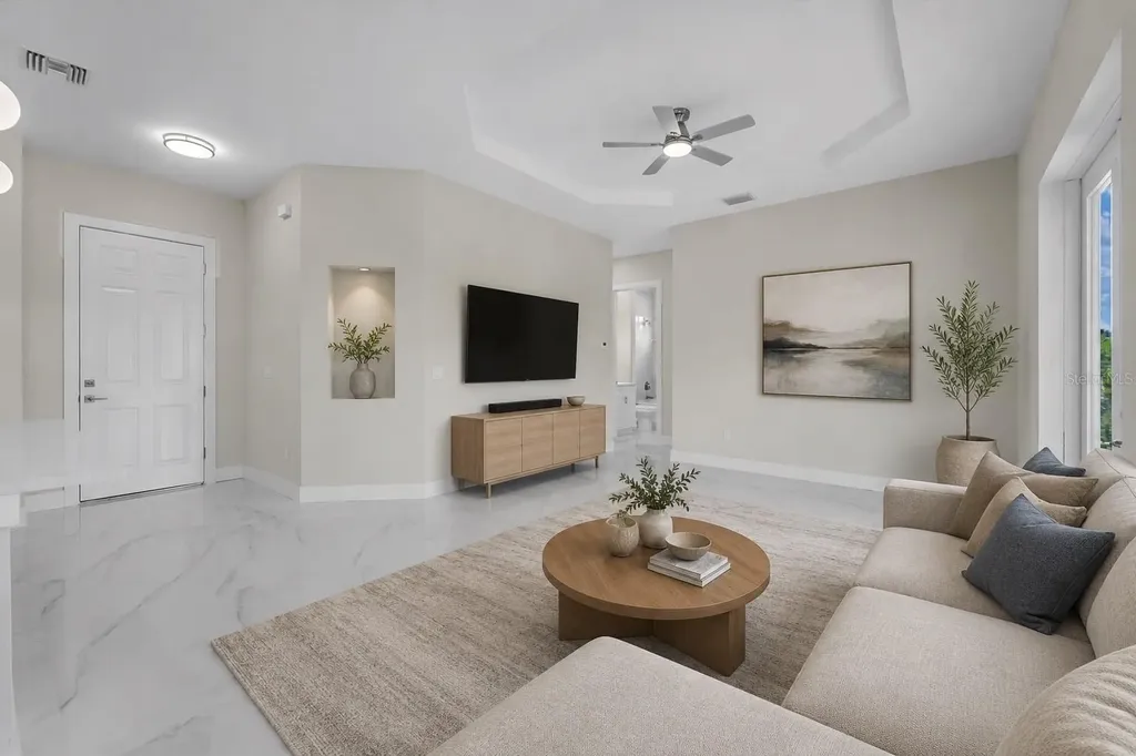 1911 Richmond Avenue N Lehigh Acres FL 33972