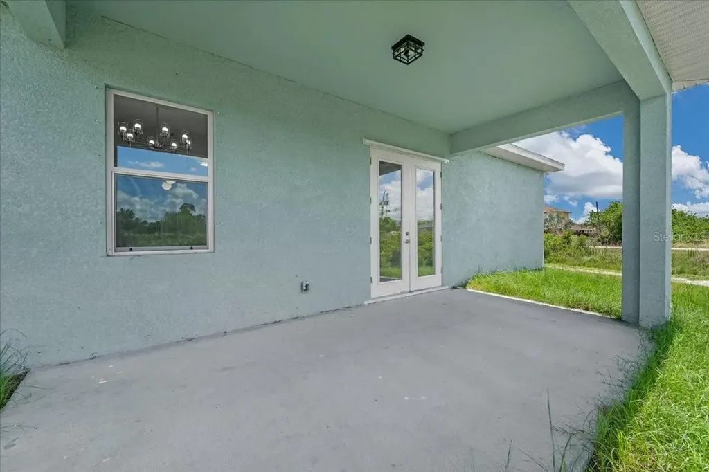 1911 Richmond Avenue N Lehigh Acres FL 33972