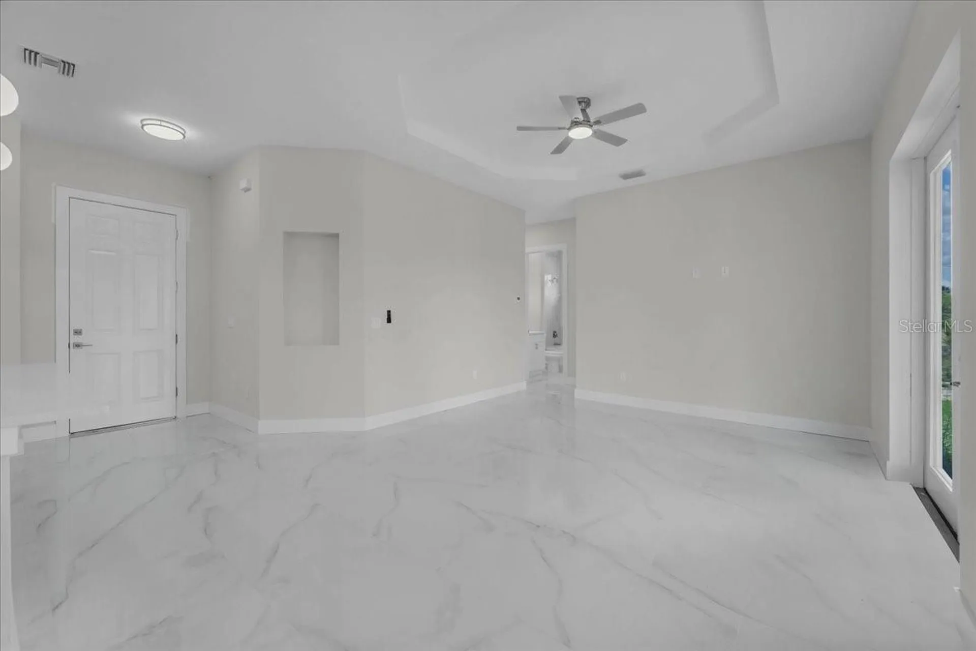 1911 Richmond Avenue N Lehigh Acres FL 33972