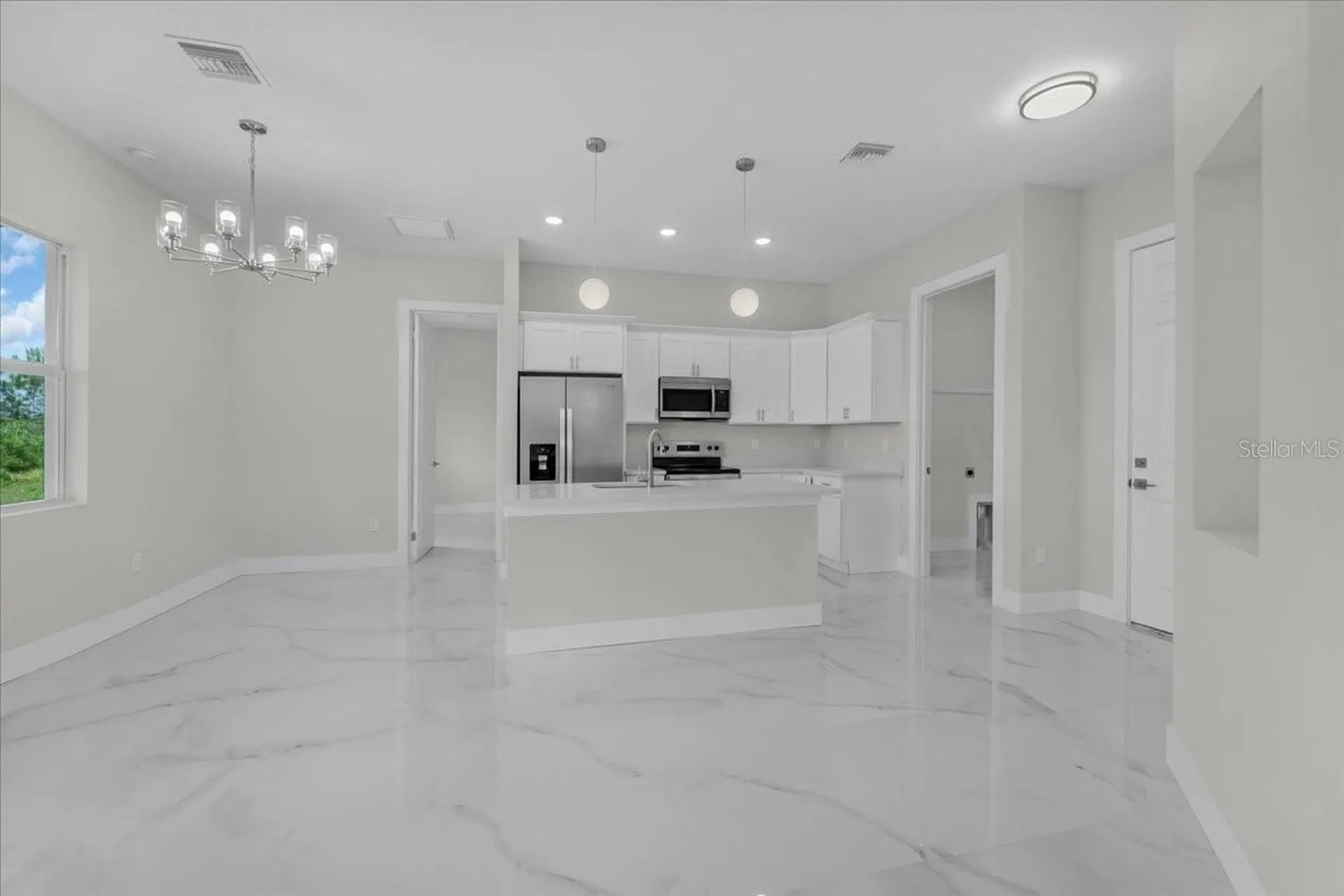 1911 Richmond Avenue N Lehigh Acres FL 33972