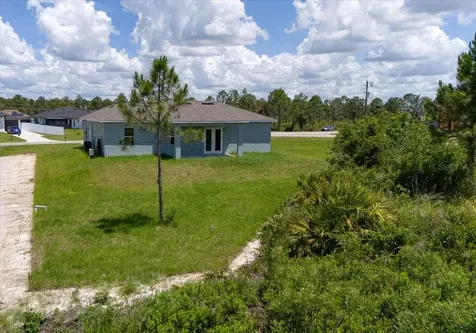 1911 Richmond Avenue N Lehigh Acres FL 33972
