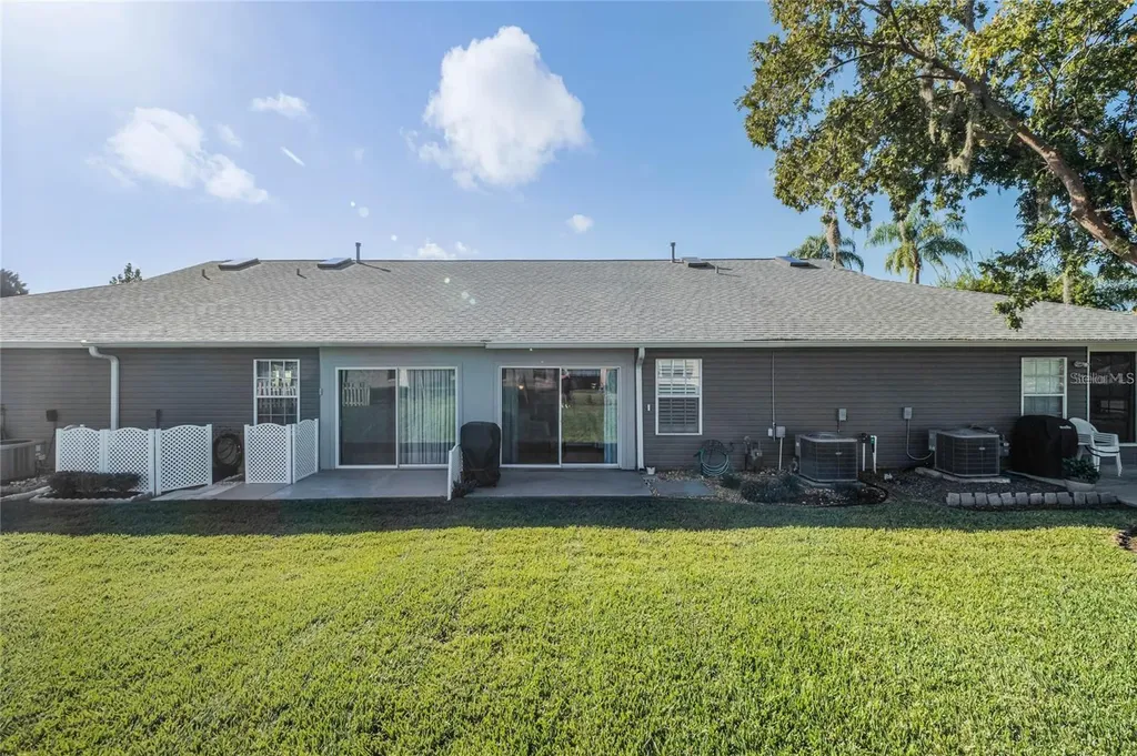 26724 Cash Court Leesburg FL 34748