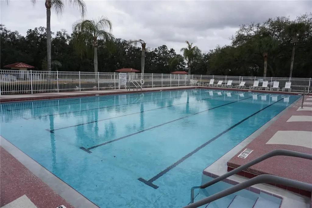 26724 Cash Court Leesburg FL 34748