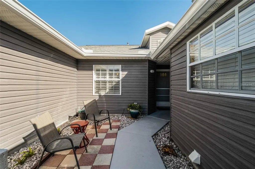 26724 Cash Court Leesburg FL 34748