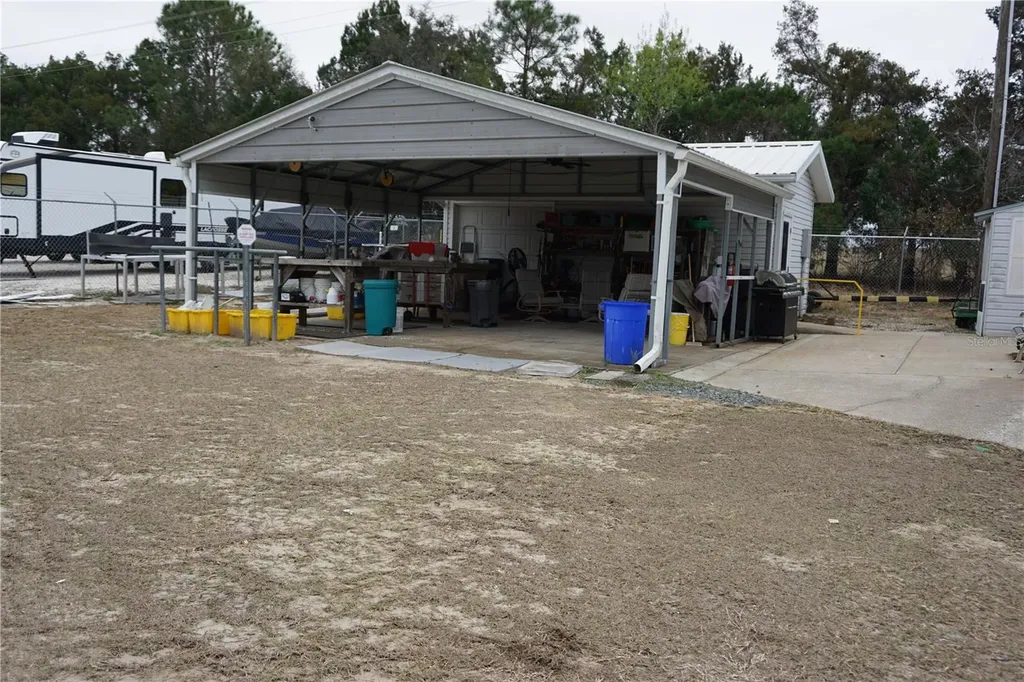 26724 Cash Court Leesburg FL 34748