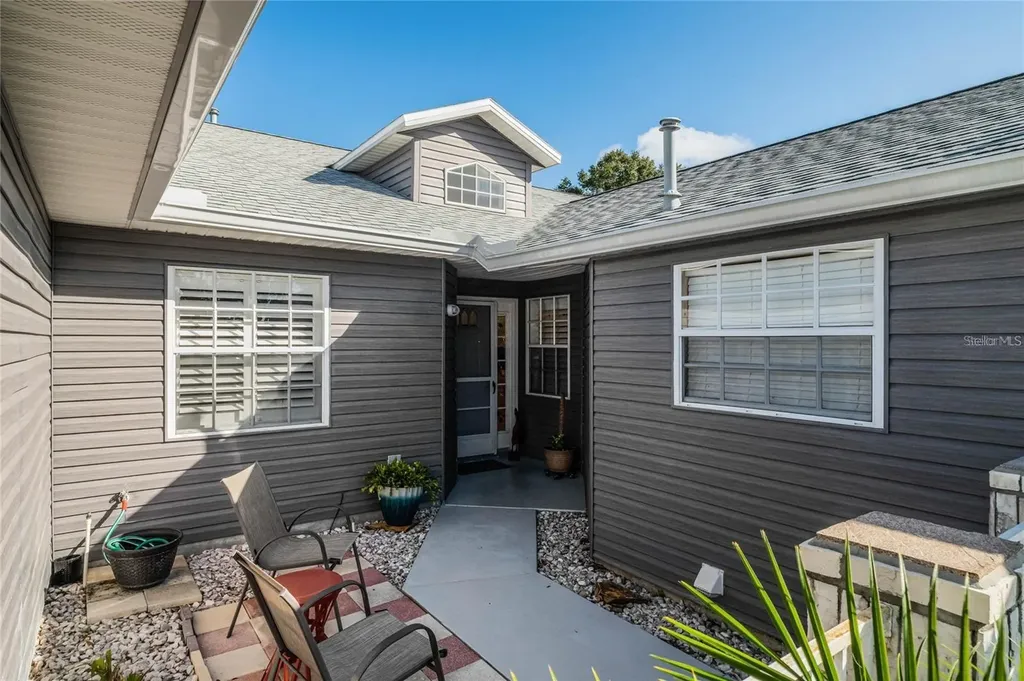 26724 Cash Court Leesburg FL 34748