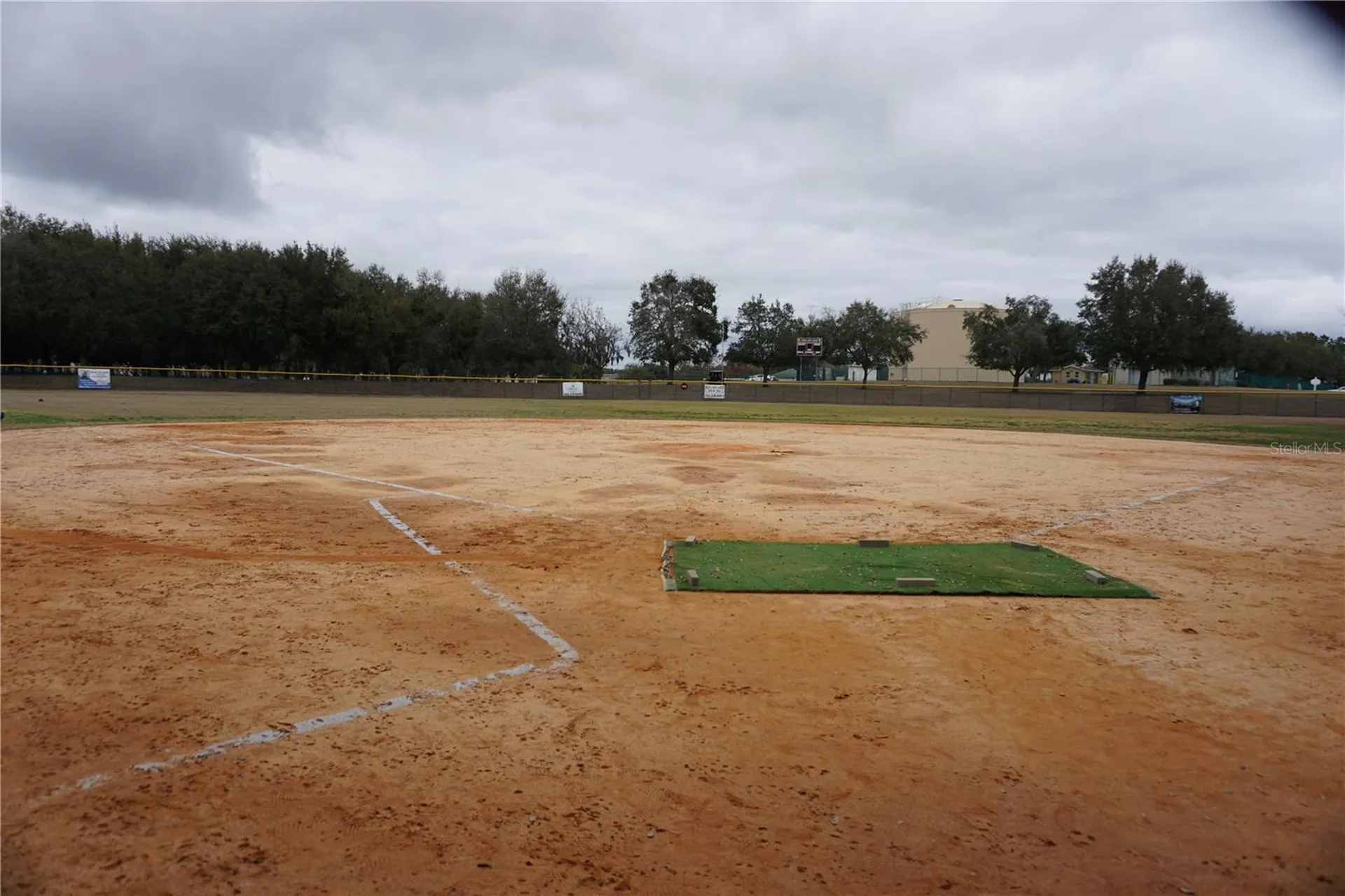 26724 Cash Court Leesburg FL 34748