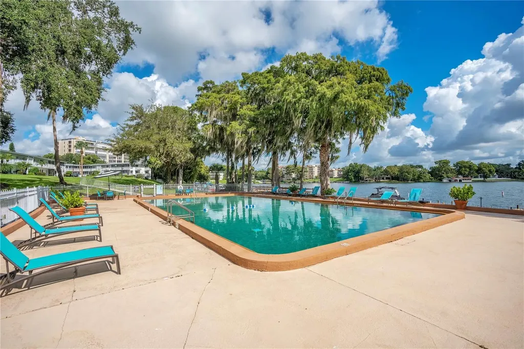 1140 S Orlando Avenue Maitland FL 32751