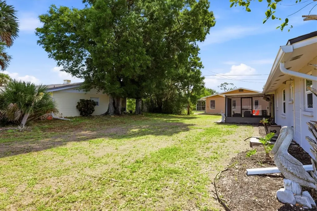 1730 Blue Bird Lane Englewood FL 34224