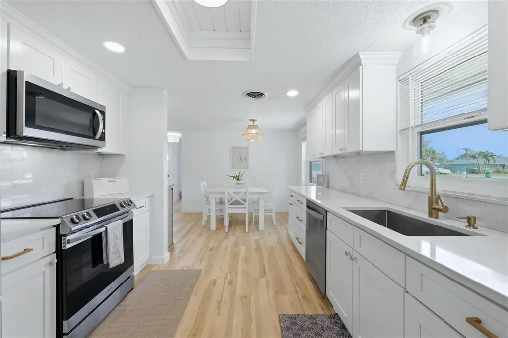 1730 Blue Bird Lane Englewood FL 34224