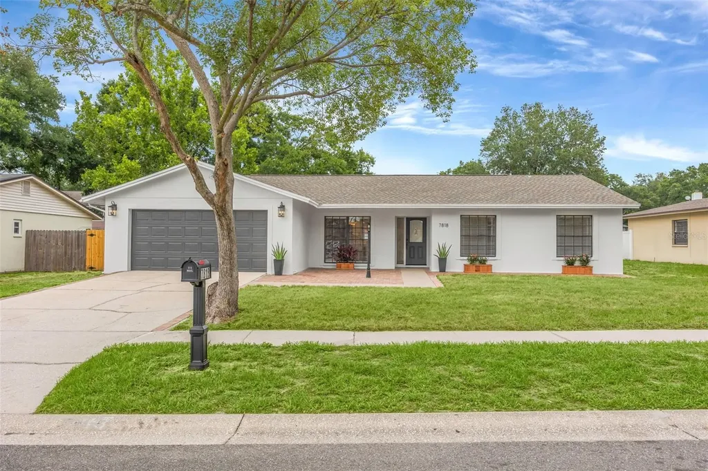 7818 Capwood Avenue Tampa FL 33637