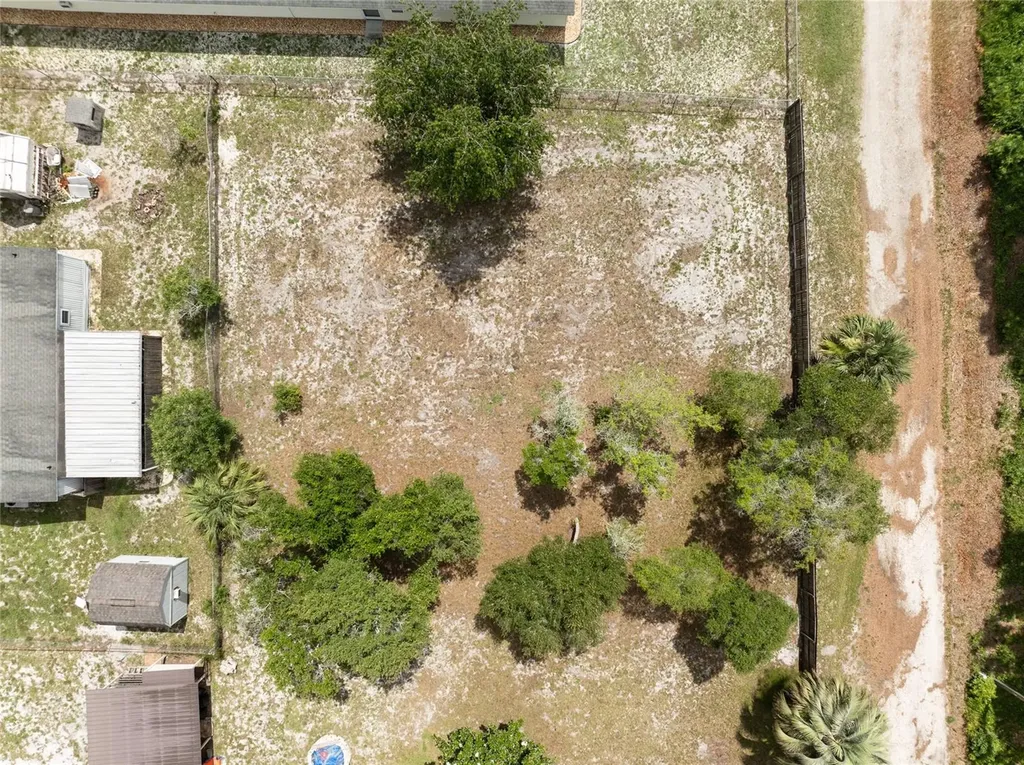 27751 Luella Avenue Paisley FL 32767
