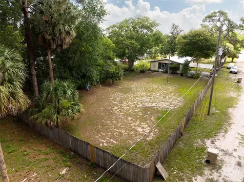 27751 Luella Avenue Paisley FL 32767
