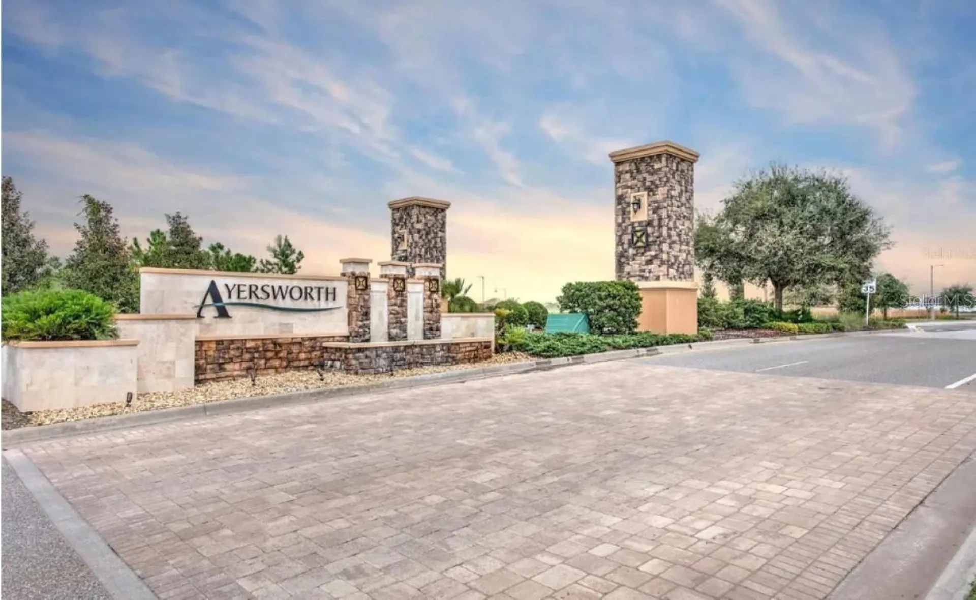 14310 Edinburgh Moor Drive Wimauma FL 33598