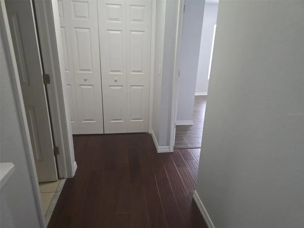240 Hardcastle Place Valrico FL 33594