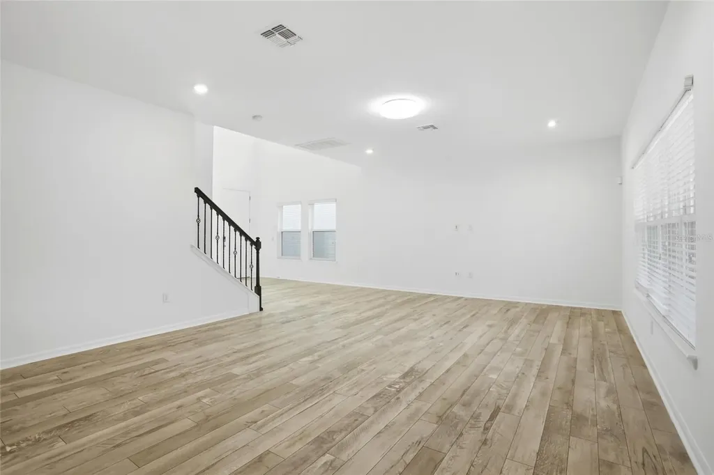 1369 Bristol Oaks Way Orlando FL 32825