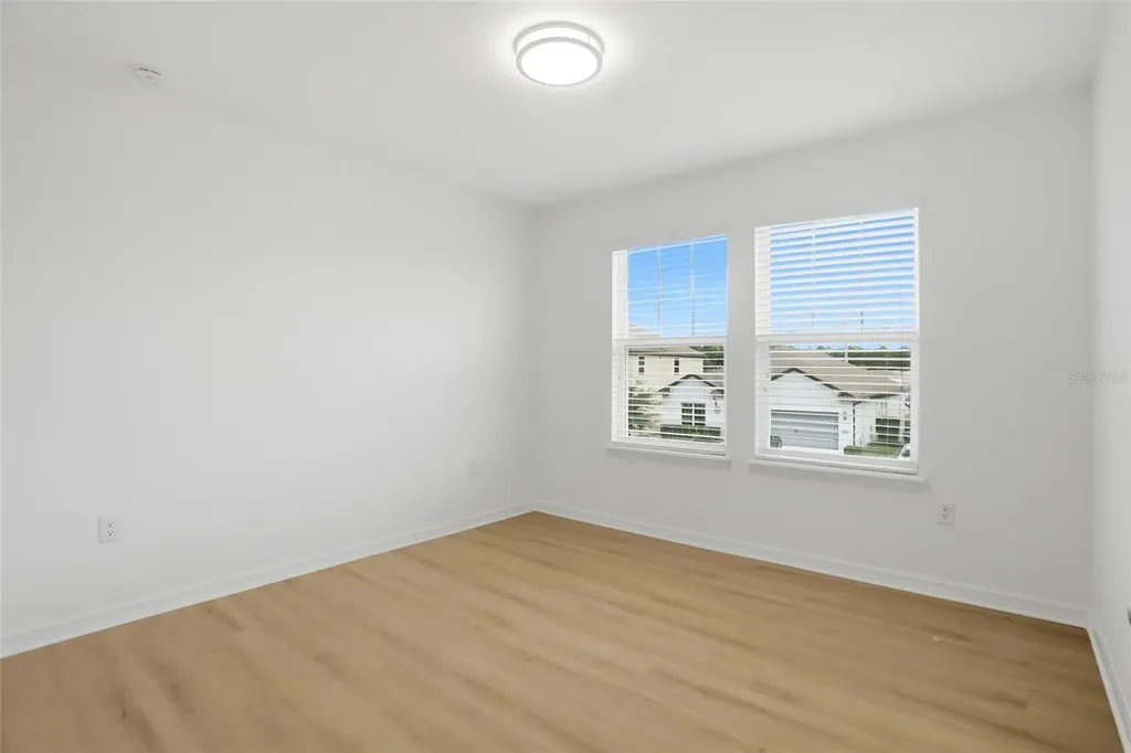1369 Bristol Oaks Way Orlando FL 32825