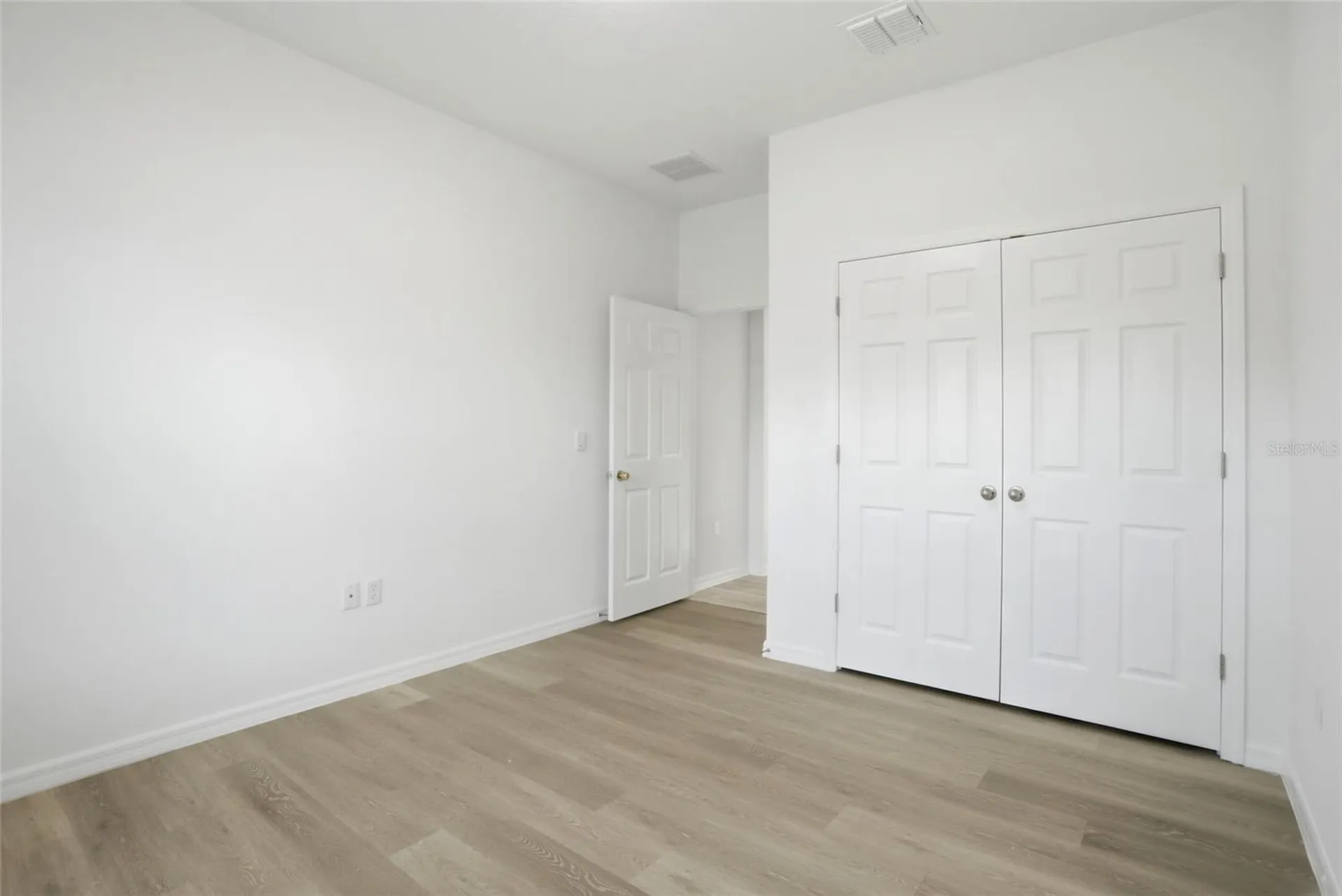 1369 Bristol Oaks Way Orlando FL 32825