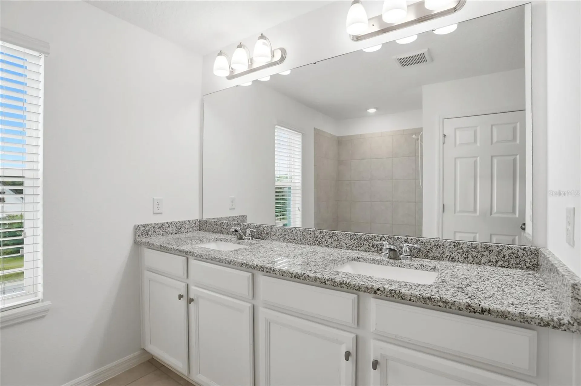 1369 Bristol Oaks Way Orlando FL 32825