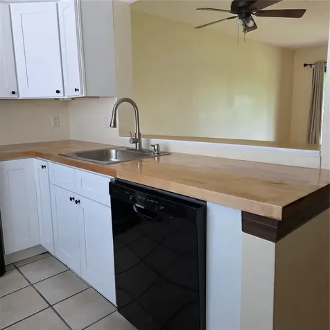 16641 Brigadoon Drive Tampa FL 33618