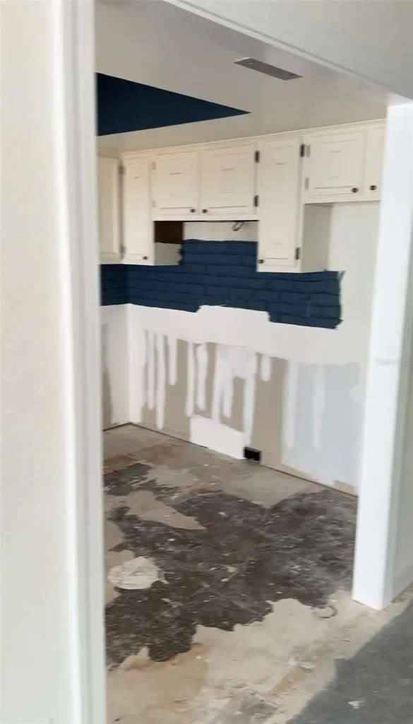 1651 Cape Hope Avenue NE St Petersburg FL 33702