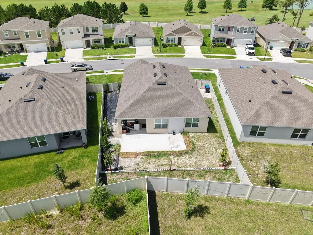 11370 Amber Ridge Drive Zellwood FL 32798