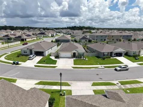 11370 Amber Ridge Drive Zellwood FL 32798