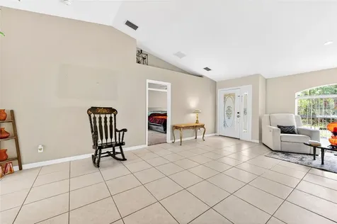 831 Owl Street SW Palm Bay FL 32908