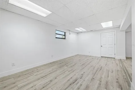 10302 N Nebraska Avenue Tampa FL 33612