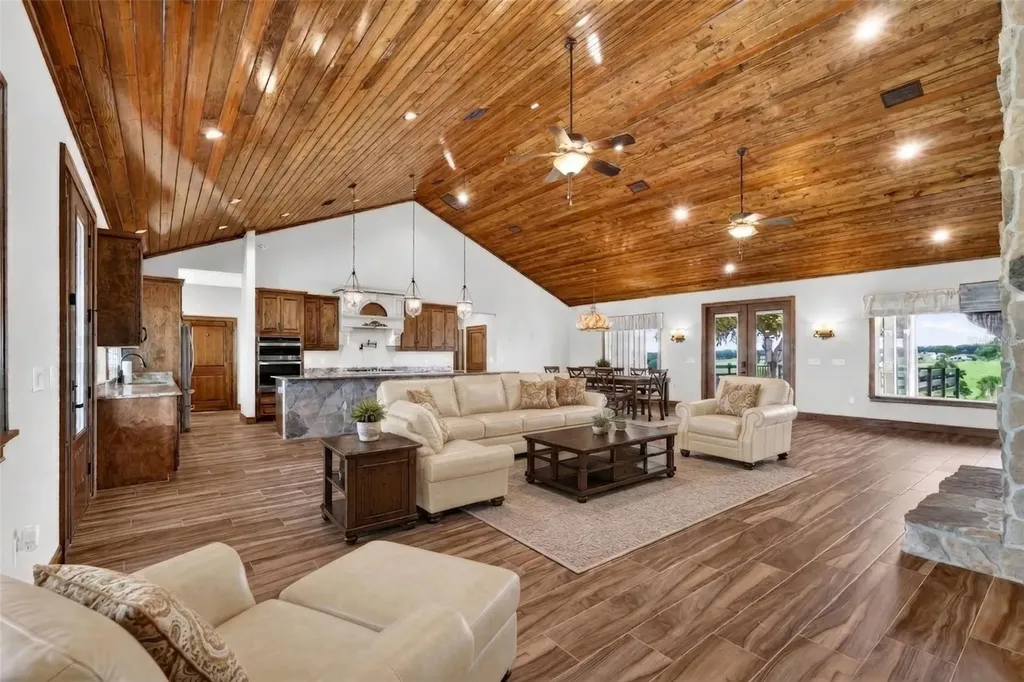 5496 Nantahala Lane Lady Lake FL 32159