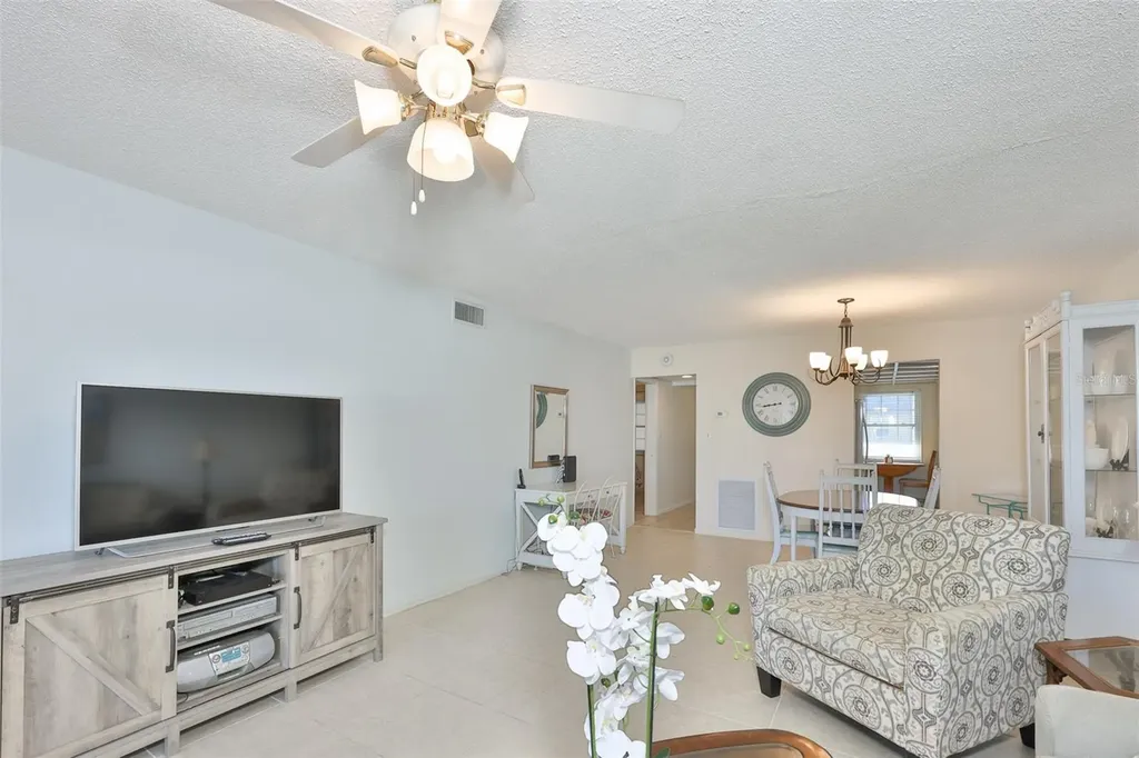 8703 Bardmoor Boulevard Seminole FL 33777