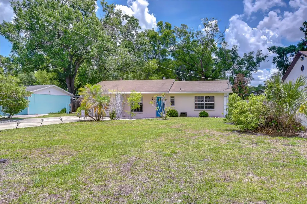 7905 N Fremont Avenue Tampa FL 33604