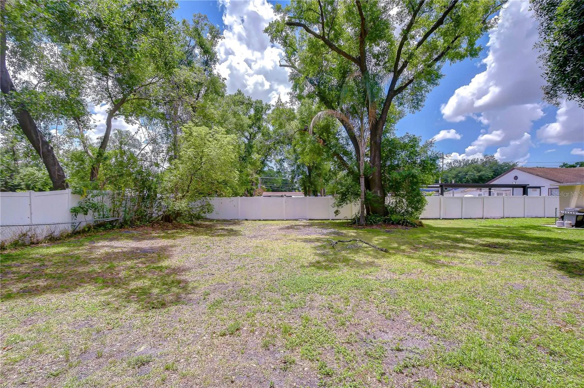 7905 N Fremont Avenue Tampa FL 33604