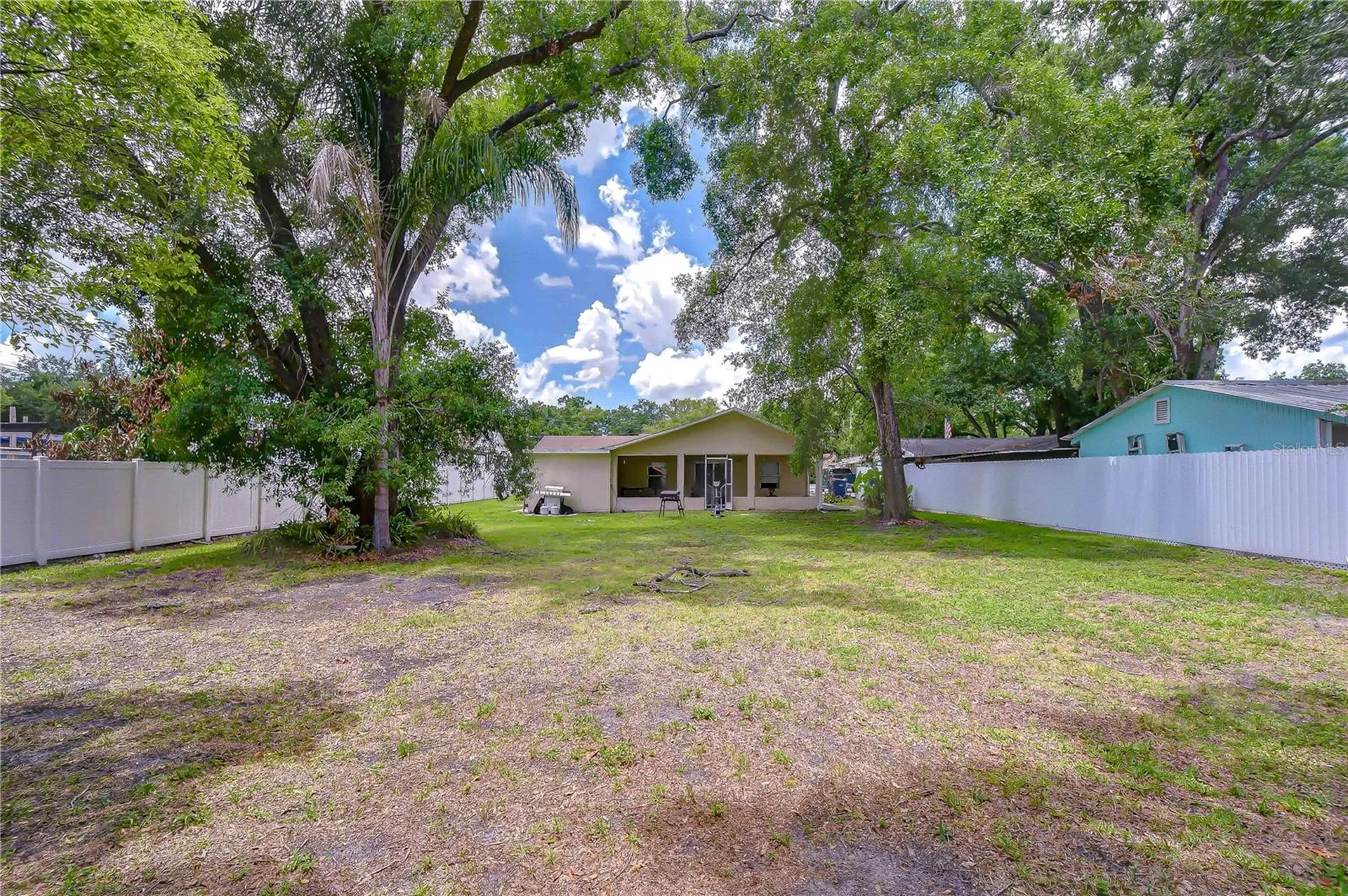 7905 N Fremont Avenue Tampa FL 33604