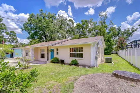 7905 N Fremont Avenue Tampa FL 33604