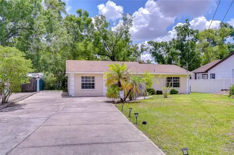 7905 N Fremont Avenue Tampa FL 33604