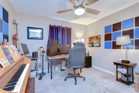 7905 N Fremont Avenue Tampa FL 33604