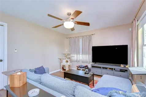7905 N Fremont Avenue Tampa FL 33604