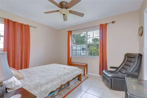 7905 N Fremont Avenue Tampa FL 33604