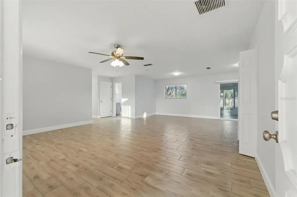 8255 Pamlico Street Orlando FL 32817