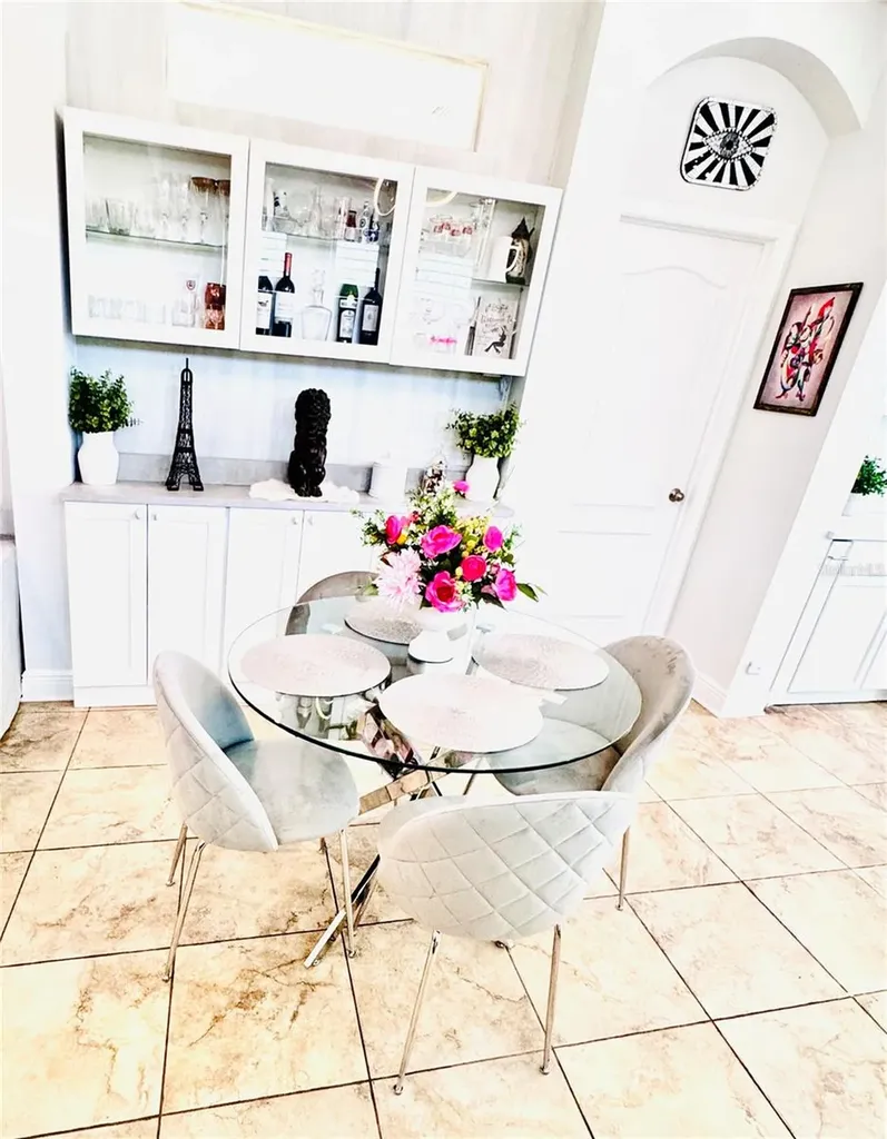 2602 W Nassau Street Tampa FL 33607
