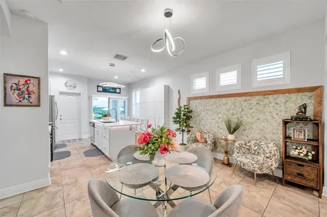 2602 W Nassau Street Tampa FL 33607