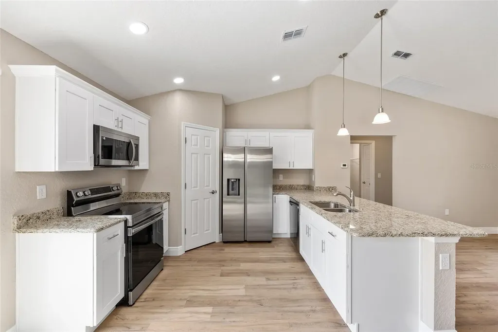 9828 N Country Club Way Citrus Springs FL 34434