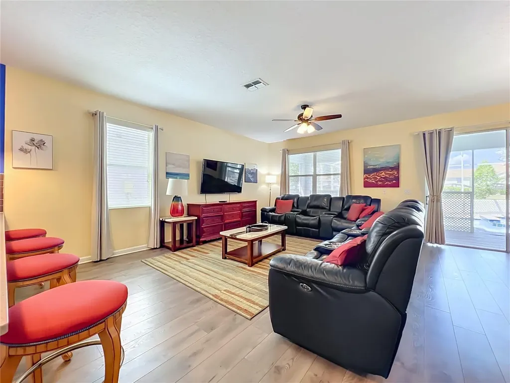 1556 Maidstone Court Davenport FL 33896