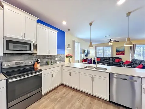 1556 Maidstone Court Davenport FL 33896