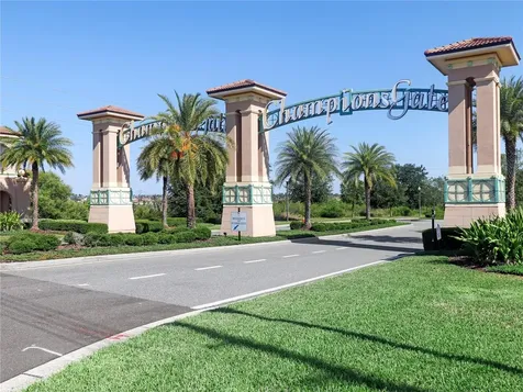 1556 Maidstone Court Davenport FL 33896