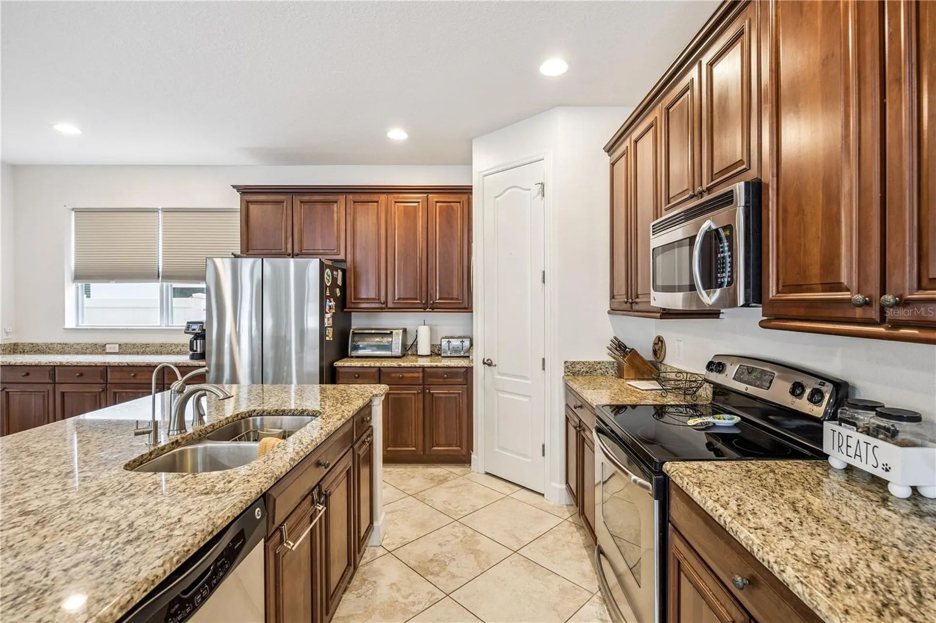 14542 Black Cherry Trail Winter Garden FL 34787
